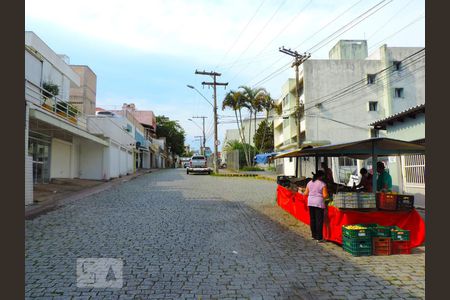 Apartamento para alugar com 70m², 2 quartos e 2 vagasVista da Rua