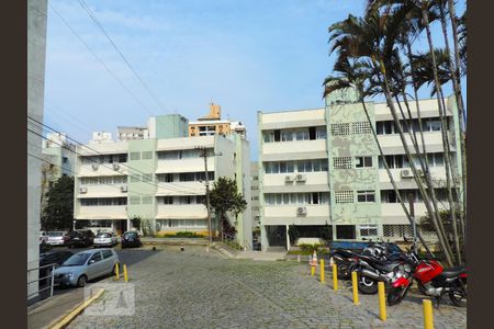 Apartamento para alugar com 70m², 2 quartos e 2 vagasFachada