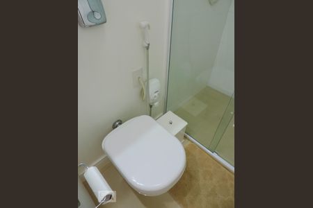 Apartamento para alugar com 70m², 2 quartos e 2 vagasBanheiro