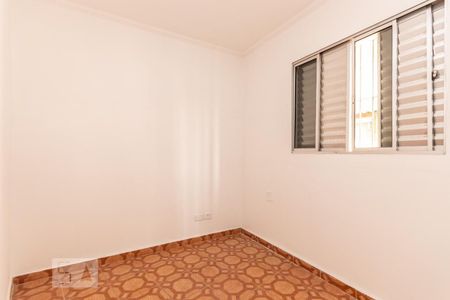 Quarto 2 de casa para alugar com 3 quartos, 100m² em Vila Marieta, São Paulo