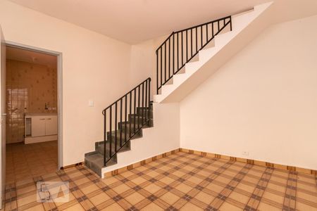 Sala de casa para alugar com 3 quartos, 100m² em Vila Marieta, São Paulo