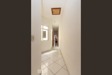 Casa à venda com 240m², 3 quartos e sem vagaCorredor