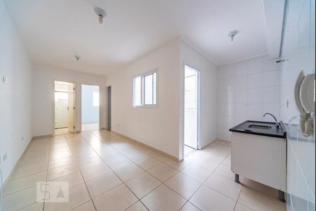Sala de apartamento para alugar com 2 quartos, 44m² em Vila Progresso, Santo André