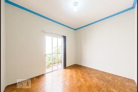 Casa à venda com 415m², 6 quartos e 4 vagasQuarto 2