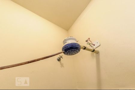 Casa à venda com 415m², 6 quartos e 4 vagasBanheiro - Edícula 2