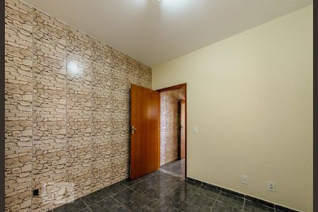 Casa à venda com 415m², 6 quartos e 4 vagasQuarto 2 - Edicula 1