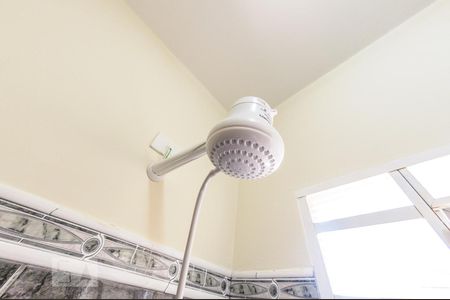 Casa à venda com 415m², 6 quartos e 4 vagasBanheiro - Edícula 1