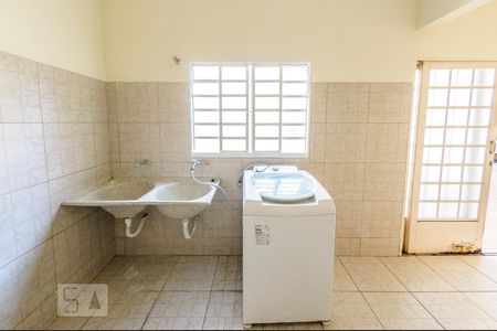 Casa à venda com 415m², 6 quartos e 4 vagasÁrea de Serviço - Edícula 2