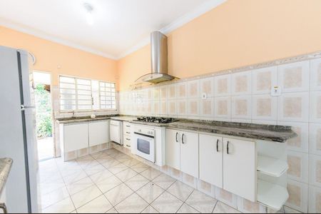 Casa à venda com 415m², 6 quartos e 4 vagasCozinha