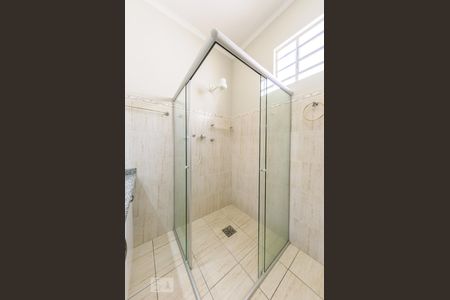 Casa à venda com 415m², 6 quartos e 4 vagasBanheiro Social