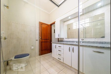 Casa à venda com 415m², 6 quartos e 4 vagasBanheiro Social
