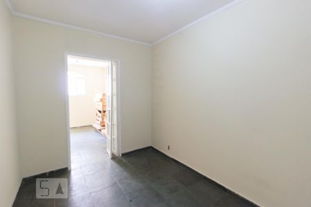 Casa à venda com 270m², 3 quartos e 2 vagasQuarto