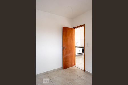 Quarto 1 de apartamento para alugar com 2 quartos, 37m² em Penha de França, São Paulo