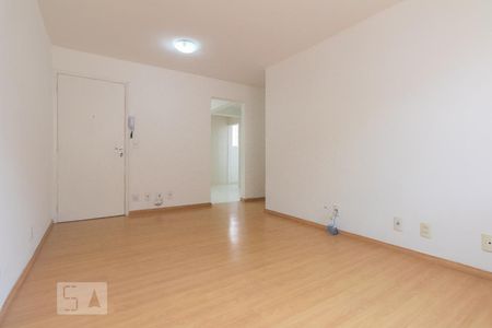Sala de apartamento para alugar com 3 quartos, 71m² em Jardim Santo Amaro, São Paulo