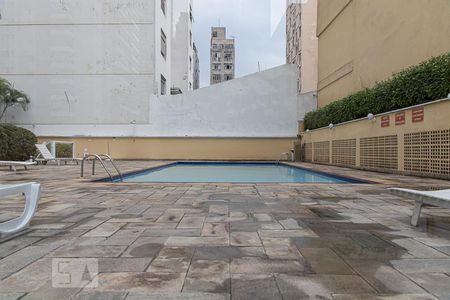 Apartamento para alugar com 50m², 1 quarto e 1 vagaÁrea comum - Piscina