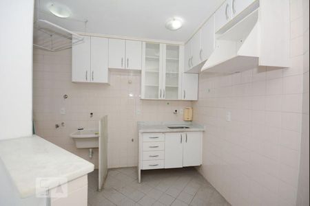 Apartamento à venda com 37m², 1 quarto e 1 vagaCozinha e Área de Serviço