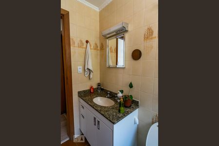 Casa à venda com 550m², 5 quartos e 6 vagasBanheiro da Suíte