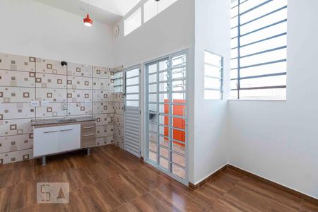 Sala/Cozinha de apartamento para alugar com 4 quartos, 70m² em Jardim Santa Maria, São Paulo