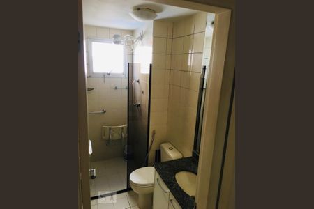 Banheiro de apartamento para alugar com 2 quartos, 50m² em Alto da Mooca, São Paulo