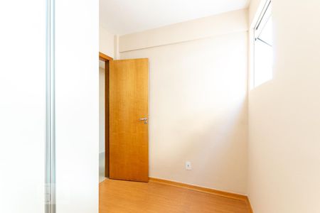 Quarto de apartamento à venda com 4 quartos, 170m² em Santo Antônio, Belo Horizonte