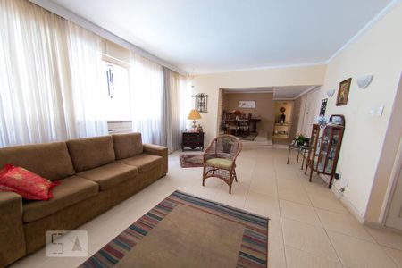 Apartamento à venda com 135m², 2 quartos e 1 vaga Apartamento à venda com 135m², 2 quartos e 1 vagaSala