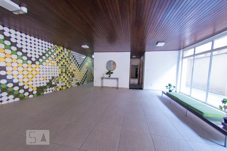 Apartamento à venda com 135m², 2 quartos e 1 vaga Apartamento à venda com 135m², 2 quartos e 1 vagaHall de Entrada