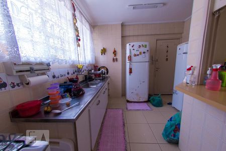 Apartamento à venda com 135m², 2 quartos e 1 vaga Apartamento à venda com 135m², 2 quartos e 1 vagaCozinha