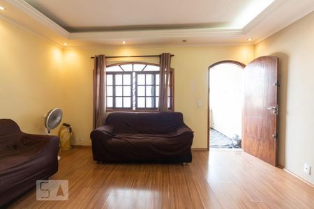Sala de casa à venda com 4 quartos, 227m² em Jaguaribe, Osasco