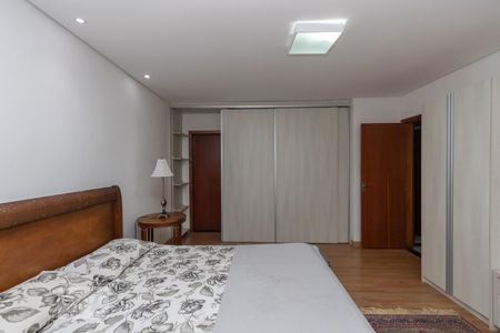 Suíte de casa para alugar com 3 quartos, 360m² em Prado, Belo Horizonte