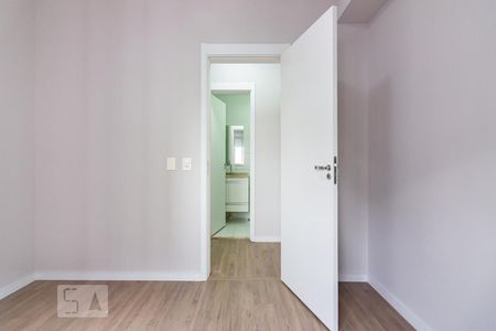 Quarto de apartamento à venda com 2 quartos, 56m² em Continental, Osasco
