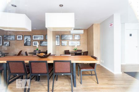 Apartamento à venda com 56m², 2 quartos e 1 vagaÁrea comum