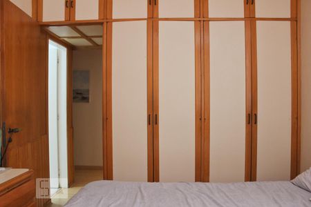 Apartamento à venda com 198m², 4 quartos e 3 vagasQuarto 1