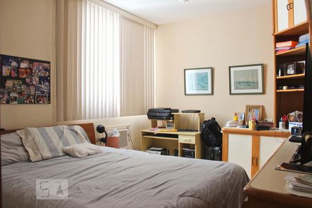 Quarto 1 de apartamento à venda com 4 quartos, 198m² em Barra da Tijuca, Rio de Janeiro
