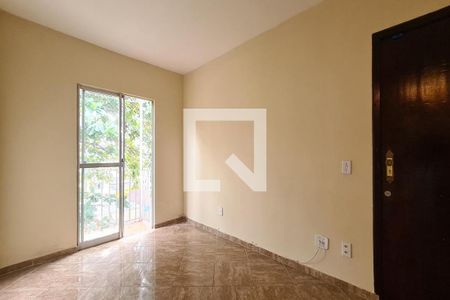 Sala de apartamento para alugar com 2 quartos, 40m² em Piedade, Rio de Janeiro