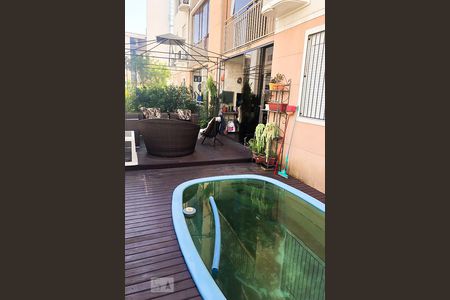 Apartamento à venda com 75m², 3 quartos e 2 vagasÁrea externa