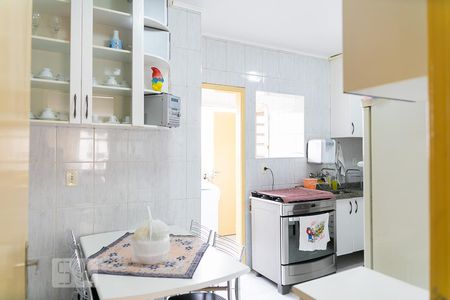 Apartamento à venda com 102m², 2 quartos e sem vagaCozinha