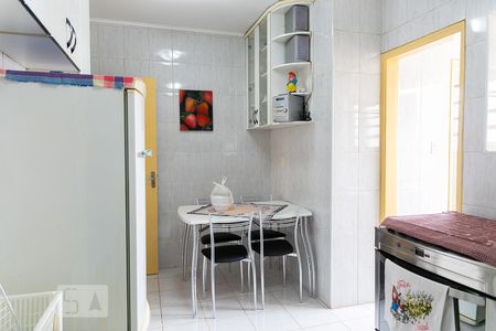 Apartamento à venda com 102m², 2 quartos e sem vagaCozinha