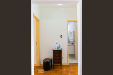 Apartamento à venda com 102m², 2 quartos e sem vagaCorredor