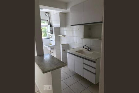 Apartamento para alugar com 58m², 2 quartos e 2 vagas Apartamento para alugar com 58m², 2 quartos e 2 vagasCozinha e Área de Serviço