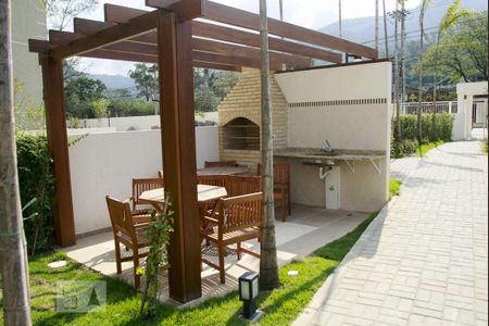 Apartamento para alugar com 58m², 2 quartos e 2 vagas Apartamento para alugar com 58m², 2 quartos e 2 vagasChurrasqueira
