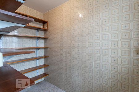 Casa à venda com 300m², 3 quartos e 3 vagasDespensa