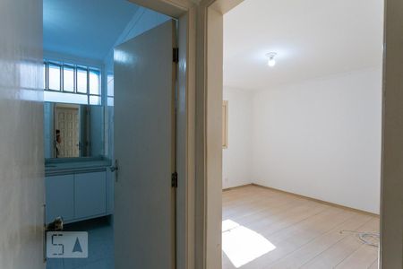 Casa à venda com 300m², 3 quartos e 3 vagasSuíte