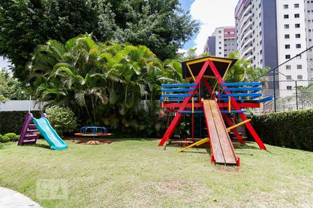 Apartamento para alugar com 101m², 3 quartos e 2 vagasÁrea Comum - Playground