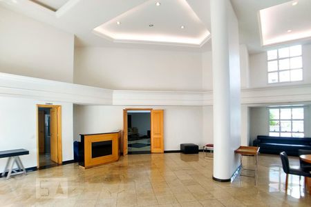 Apartamento à venda com 180m², 4 quartos e 4 vagasÁrea comum - Salão de festas