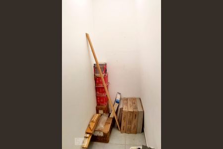 Apartamento à venda com 180m², 4 quartos e 4 vagasDepósito