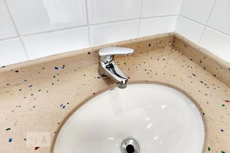 Apartamento à venda com 180m², 4 quartos e 4 vagasBanheiro da Suíte 2