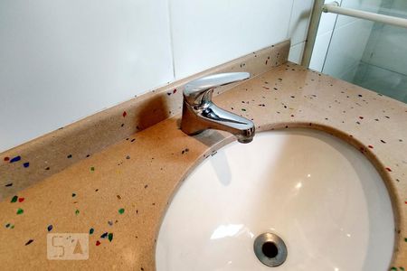 Apartamento à venda com 180m², 4 quartos e 4 vagasBanheiro da Suíte 3