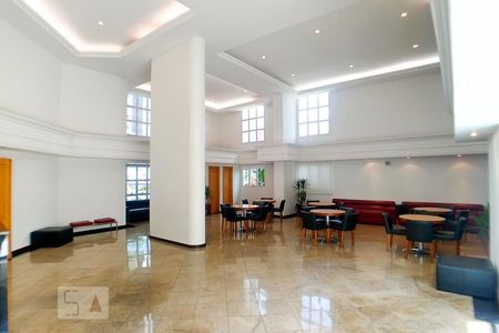 Apartamento à venda com 180m², 4 quartos e 4 vagasÁrea comum - Salão de festas