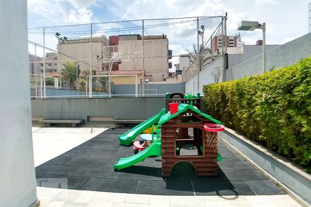 Apartamento à venda com 180m², 4 quartos e 4 vagasÁrea Comum - Playground