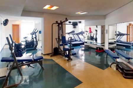 Apartamento à venda com 180m², 4 quartos e 4 vagasÁrea comum - Academia